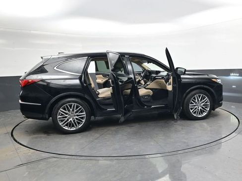Used 2023 Acura MDX SH-AWD w/ Advance Package image 38
