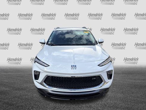 Used 2025 Buick Encore GX Sport Touring w/ Comfort Package image 3