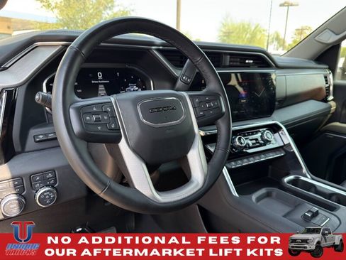 Used 2024 GMC Sierra 2500 Denali w/ Denali Reserve Package AWD/4WD image 19
