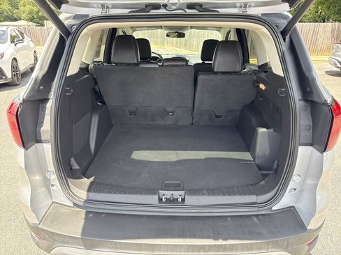 Used 2019 Ford Escape Titanium AWD/4WD image 29