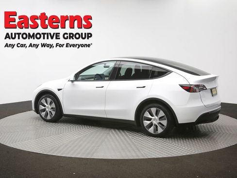 Used 2022 Tesla Model Y Long Range AWD/4WD image 57