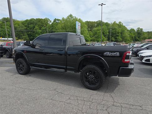 Used 2022 RAM 2500 Laramie w/ Night Edition AWD/4WD image 6