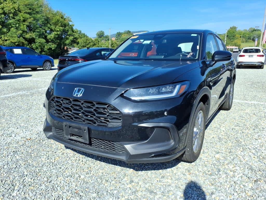 Used 2025 Honda HR-V LX image 3
