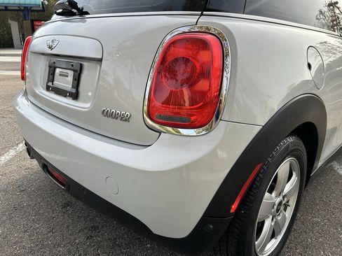 Used 2014 MINI Cooper 2-Door Hardtop w/ Premium Package image 15