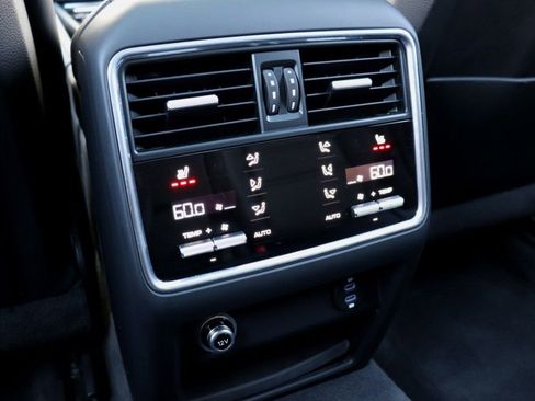Used 2021 Porsche Cayenne S AWD/4WD image 69
