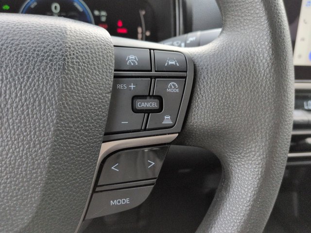 Used 2025 Toyota Camry LE FWD image 22