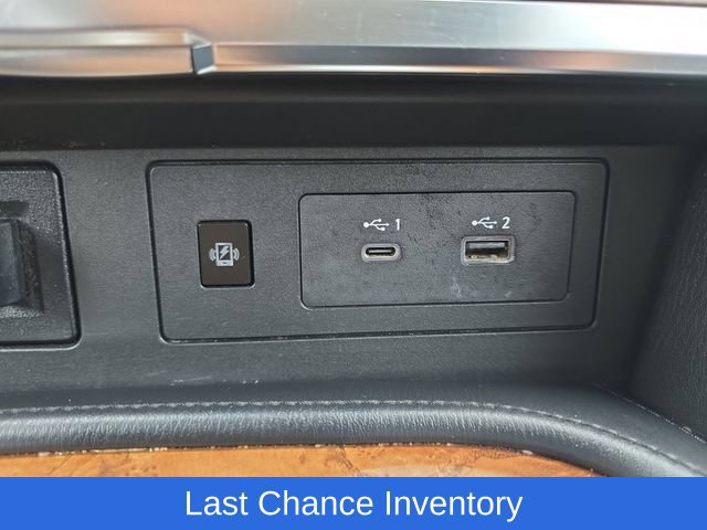 Used 2021 Nissan Armada SL w/ Captain's Chairs Package AWD/4WD image 6