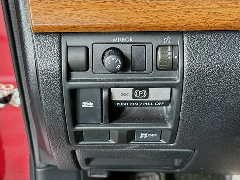 Used 2014 Subaru Outback 2.5i Limited w/ Moonroof Package image 17