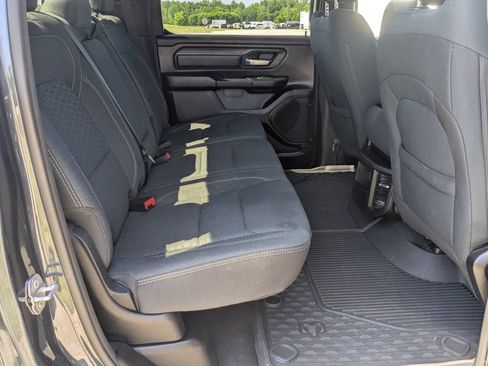 Used 2025 RAM 1500 Warlock AWD/4WD image 35