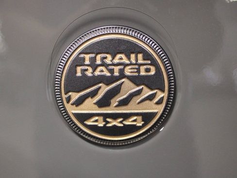 Used 2022 Jeep Wrangler Unlimited Rubicon w/ Xtreme Recon 35" Tire Package AWD/4WD image 38