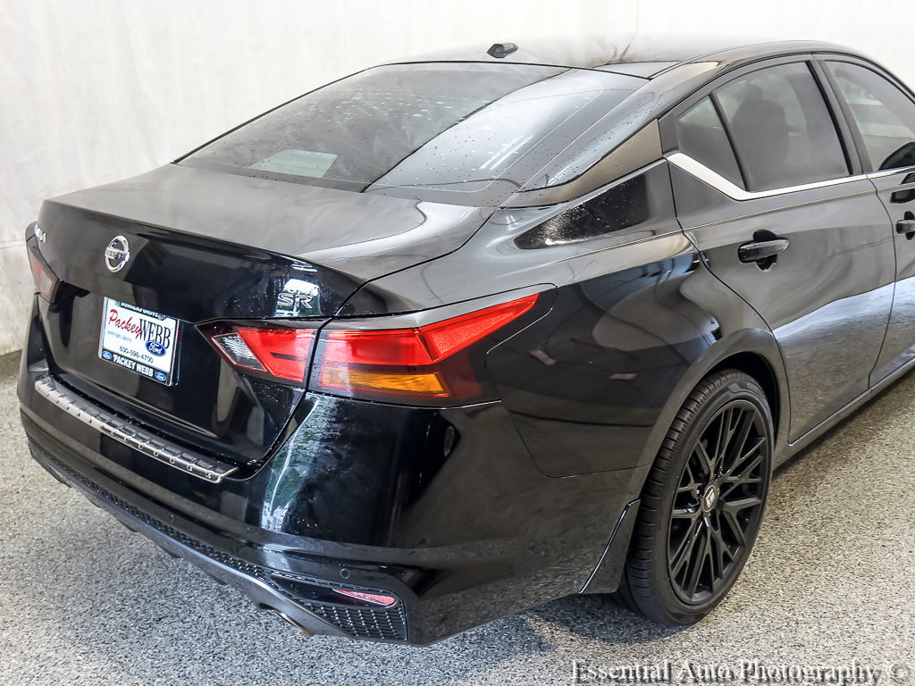 Used 2021 Nissan Altima 2.5 SR w/ SR Premium Package FWD image 7