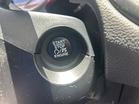 Used 2021 Jeep Compass Trailhawk AWD/4WD image 40
