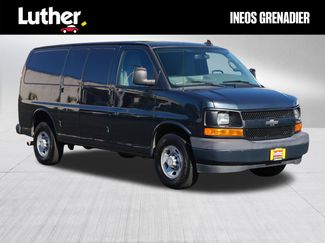Used 2017 Chevrolet Express 2500 RWD video 1