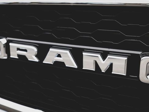 Used 2022 RAM 2500 Tradesman image 3