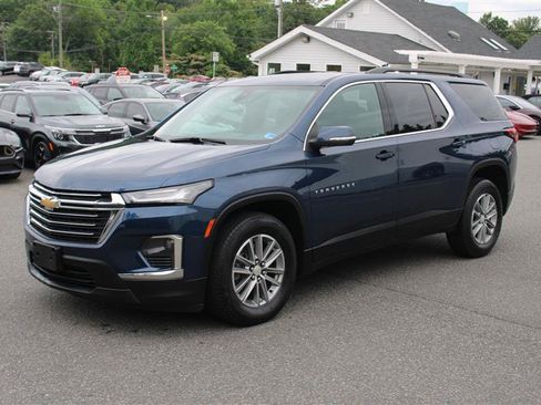 Used 2022 Chevrolet Traverse LT AWD/4WD image 4