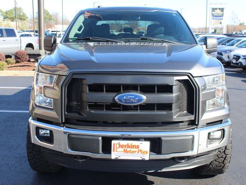 Used 2017 Ford F150 XLT image 3