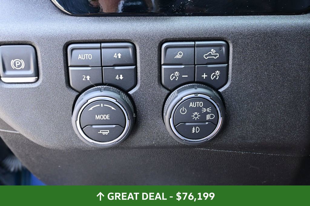 Used 2026 Chevrolet Silverado 3500 High Country w/ High Country Premium Package AWD/4WD image 37