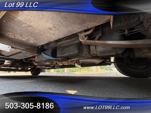 Used 2009 GMC TopKick C4500 2WD Crew Cab image 96