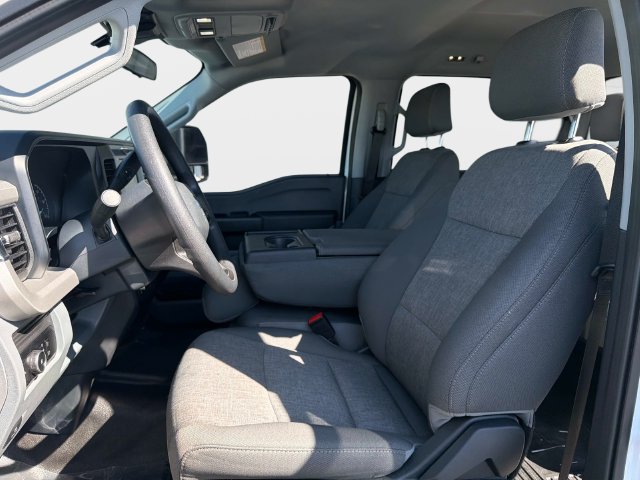 Used 2025 Ford F350 XL AWD/4WD image 16