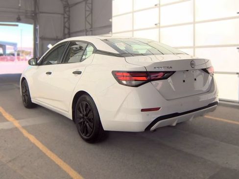 Used 2025 Nissan Sentra S FWD image 4