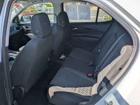 Used 2024 Chevrolet Equinox LT image 14