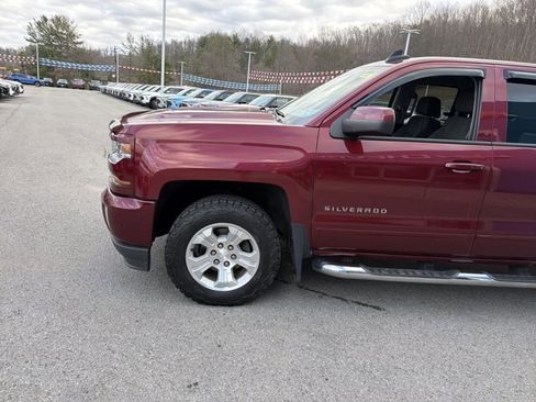 Used 2017 Chevrolet Silverado 1500 LT w/ All Star Edition image 10