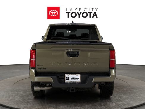 New 2026 Toyota Tacoma TRD Off-Road AWD/4WD image 5