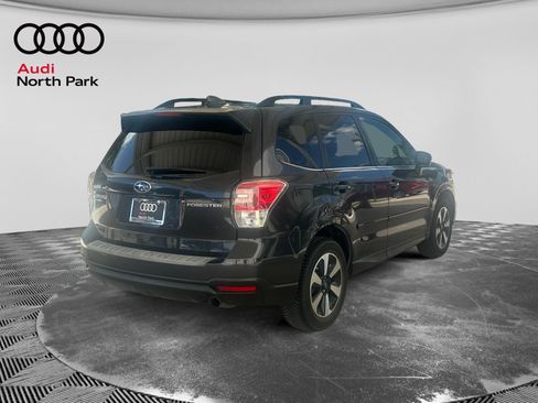 Used 2018 Subaru Forester 2.5i Limited AWD/4WD image 5
