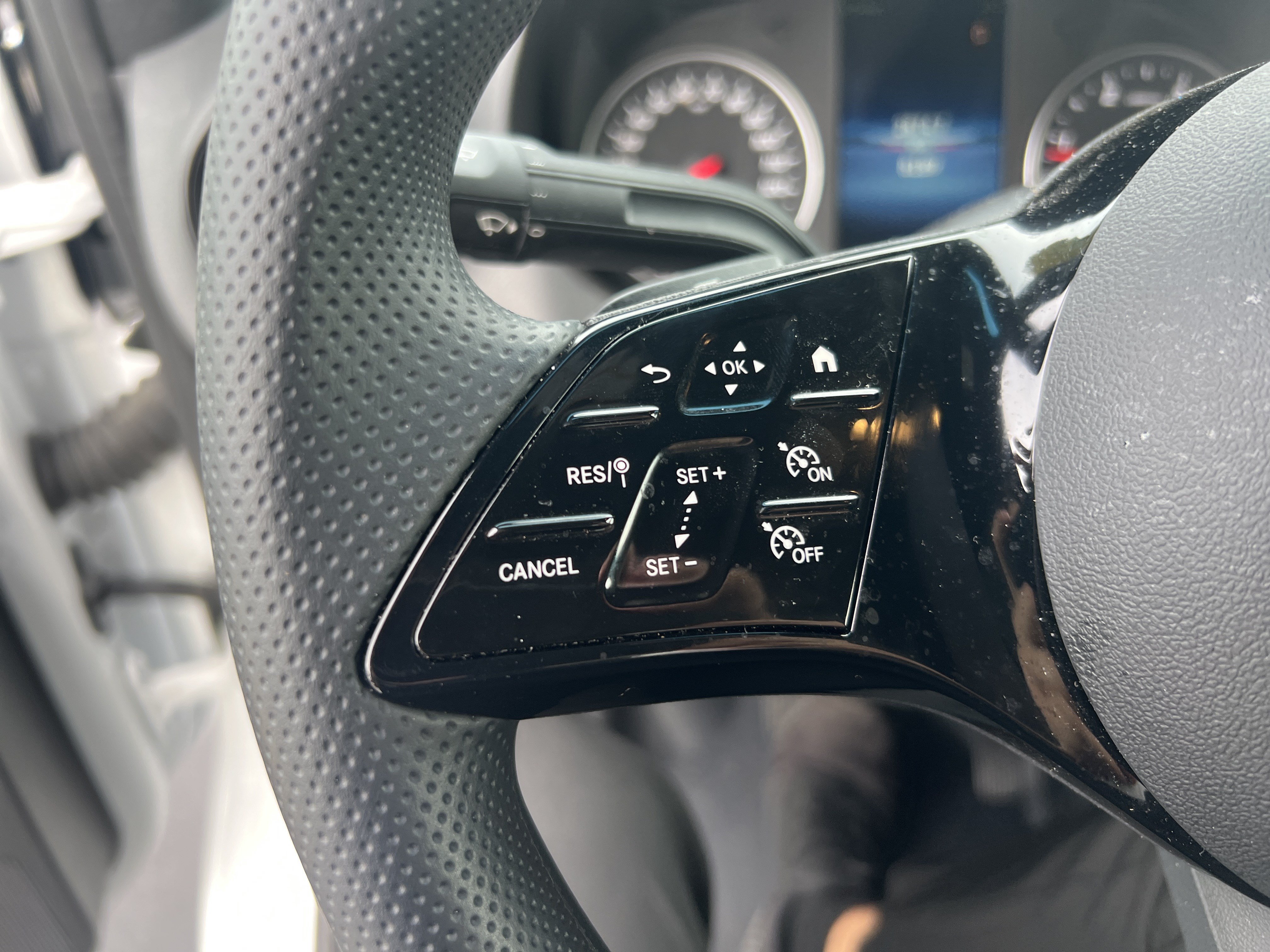 Used 2025 Mercedes-Benz Sprinter 3500 image 19