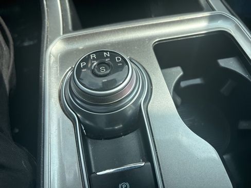 Used 2023 Ford Edge SEL image 32