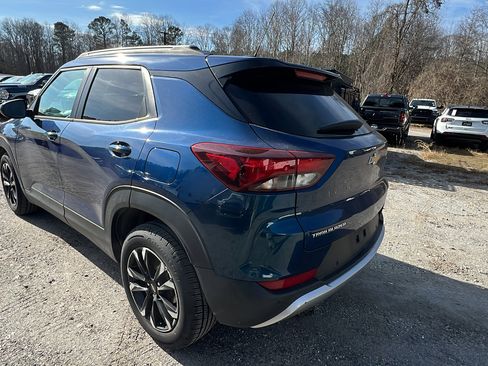 Used 2021 Chevrolet TrailBlazer LT w/ Convenience Package image 10