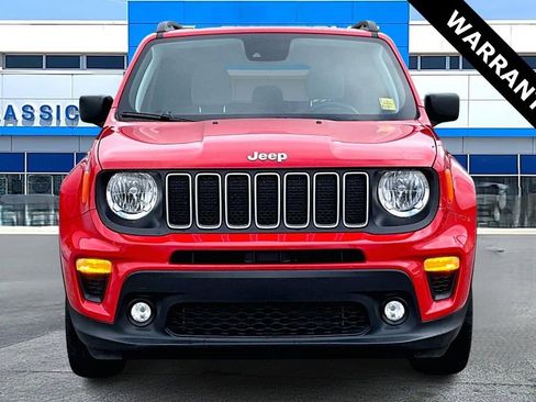 Used 2022 Jeep Renegade Latitude w/ Convenience Group image 2