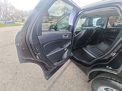Certified 2023 Ford Edge SEL w/ Convenience Package AWD/4WD image 19