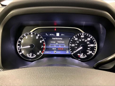 Used 2024 Nissan Titan Platinum Reserve w/ Moonroof Package AWD/4WD image 25