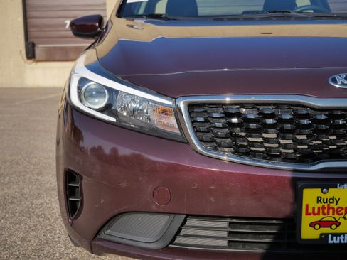 Used 2017 Kia Forte LX FWD image 16