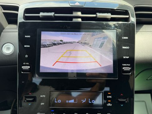 Certified 2024 Hyundai Santa Cruz SEL FWD image 29