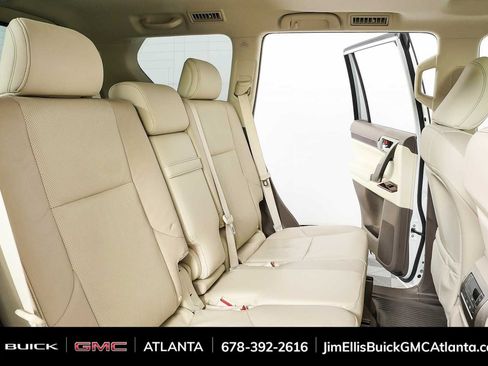 Used 2019 Lexus GX 460 Premium w/ Premium Package AWD/4WD image 22