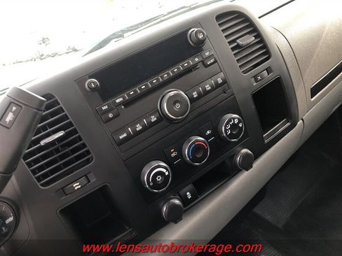Used 2013 Chevrolet Silverado 1500 W/T AWD/4WD image 14