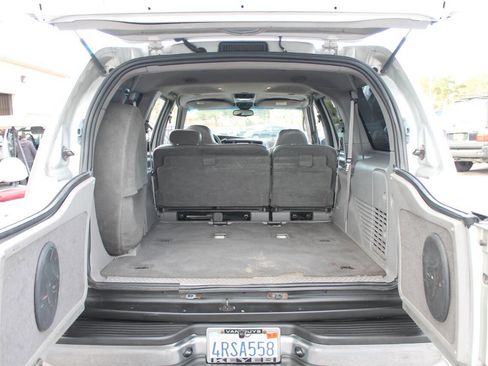 Used 2001 Ford Excursion XLT image 27