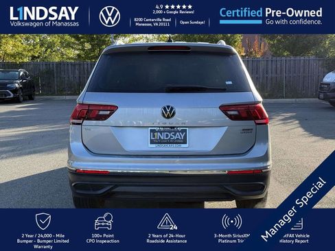 Certified 2022 Volkswagen Tiguan SE w/ Panoramic Sunroof Package image 4