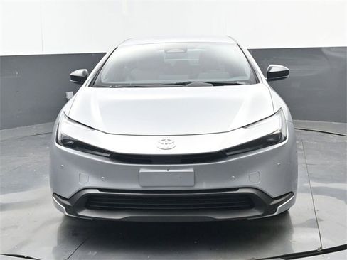 New 2026 Toyota Prius LE image 18