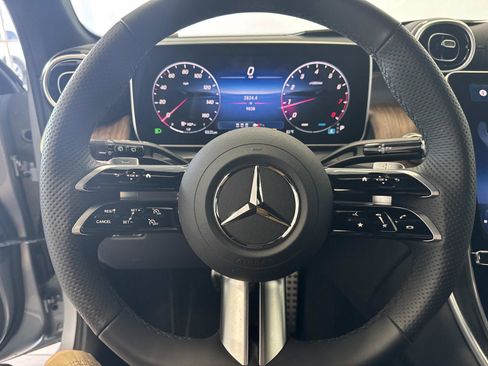 Certified 2025 Mercedes-Benz GLC 300 4MATIC image 29