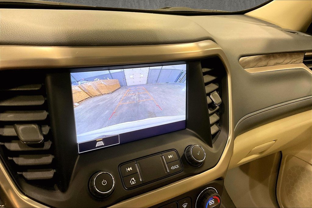 Used 2023 GMC Acadia Denali AWD/4WD image 15