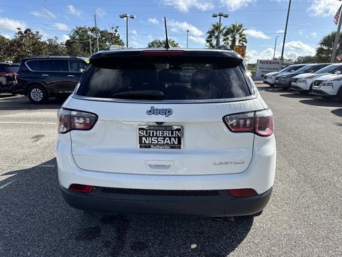 Used 2020 Jeep Compass Limited image 5