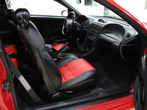 Used 1997 Ford Mustang Cobra RWD image 4