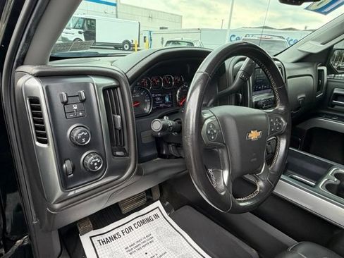 Used 2018 Chevrolet Silverado 1500 LTZ Z71 w/ Redline Edition AWD/4WD image 33
