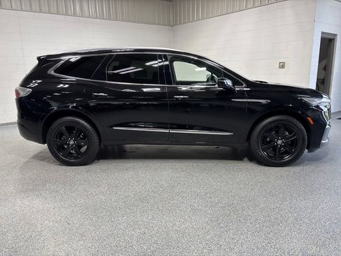 Used 2023 Buick Enclave Essence w/ Experience Buick Package AWD/4WD image 8