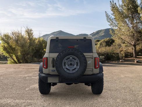 New 2025 Ford Bronco Badlands w/ Sasquatch Package image 5