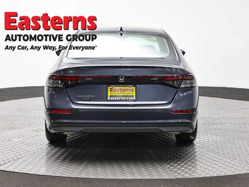 Used 2024 Honda Accord EX image 5