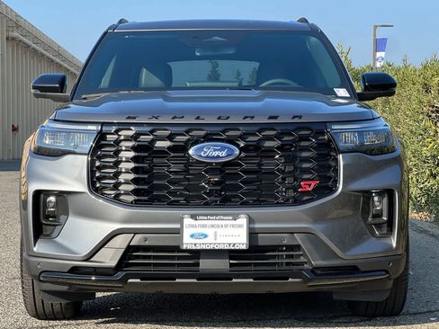 New 2026 Ford Explorer ST w/ Sun And Sound Package image 11